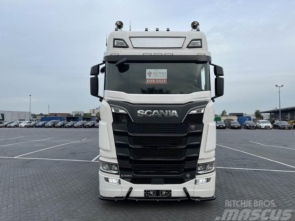 Scania 580S V8 NGS full air retarder, night airco Autotractoare