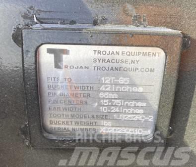 Trojan 120CL 42" DIGGING BUCKET Alte componente