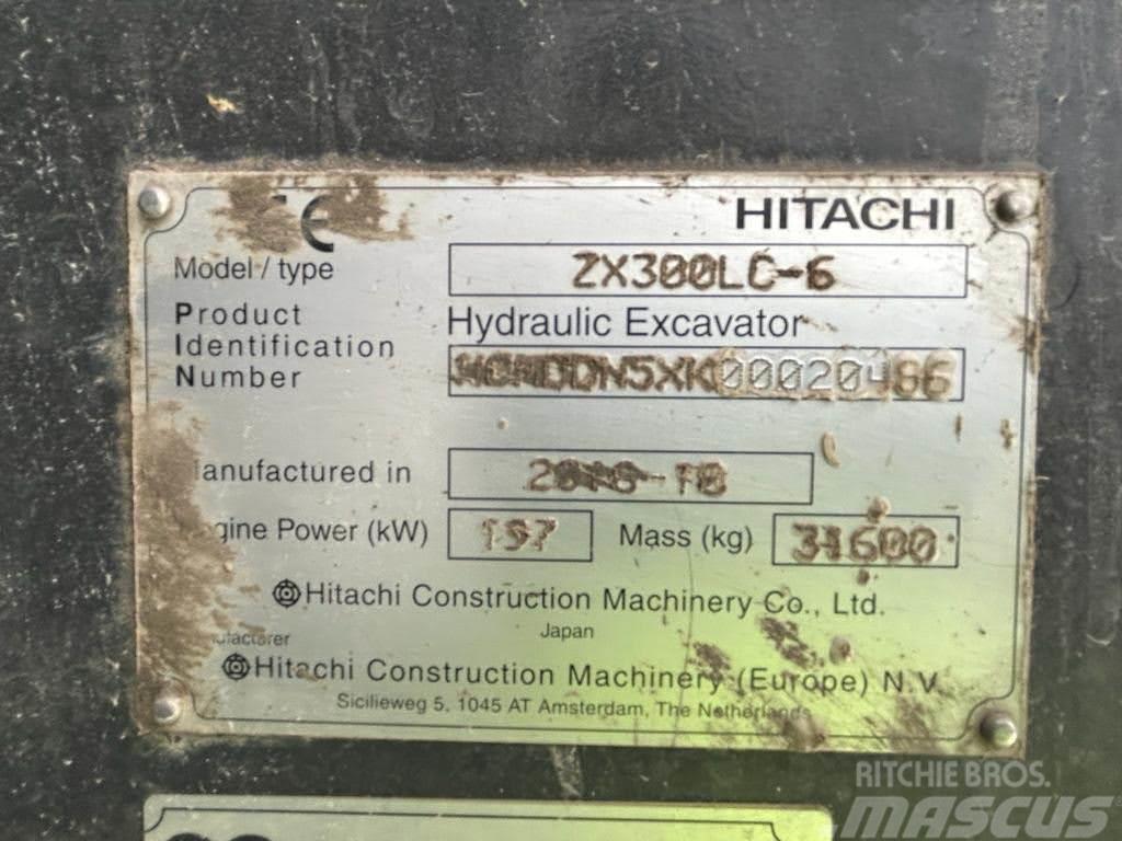 Hitachi ZX 300 LC-6 Excavatoare pe senile