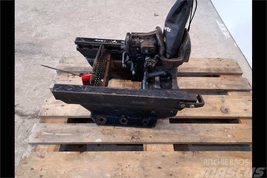 New Holland TL100 Hitch Alte accesorii tractor