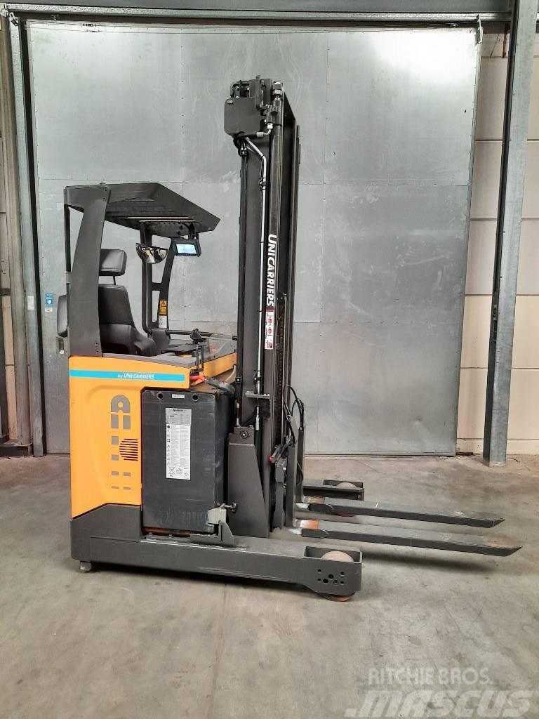 UniCarriers UMS160DTFVXF675 Stivuitor cu catarg retractabil