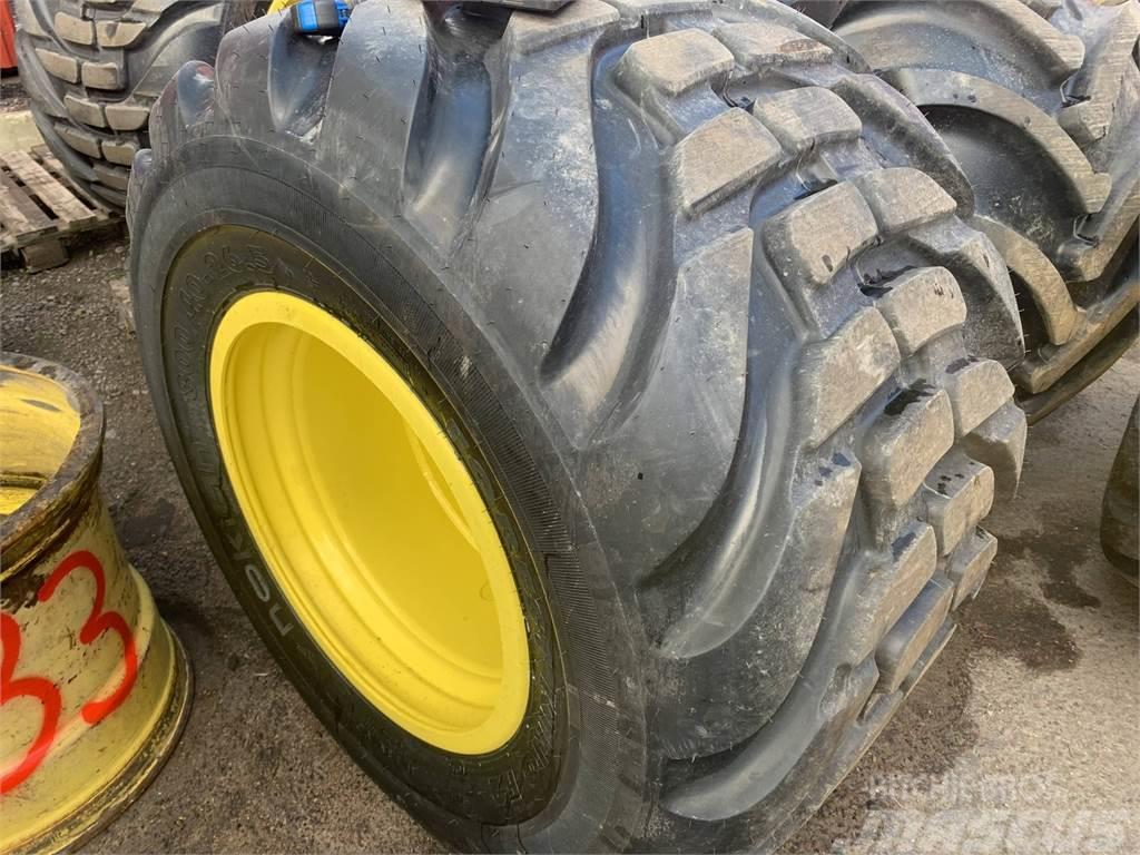 Nokian Forrest King F2 800/40x26,5 Anvelope, roti si jante
