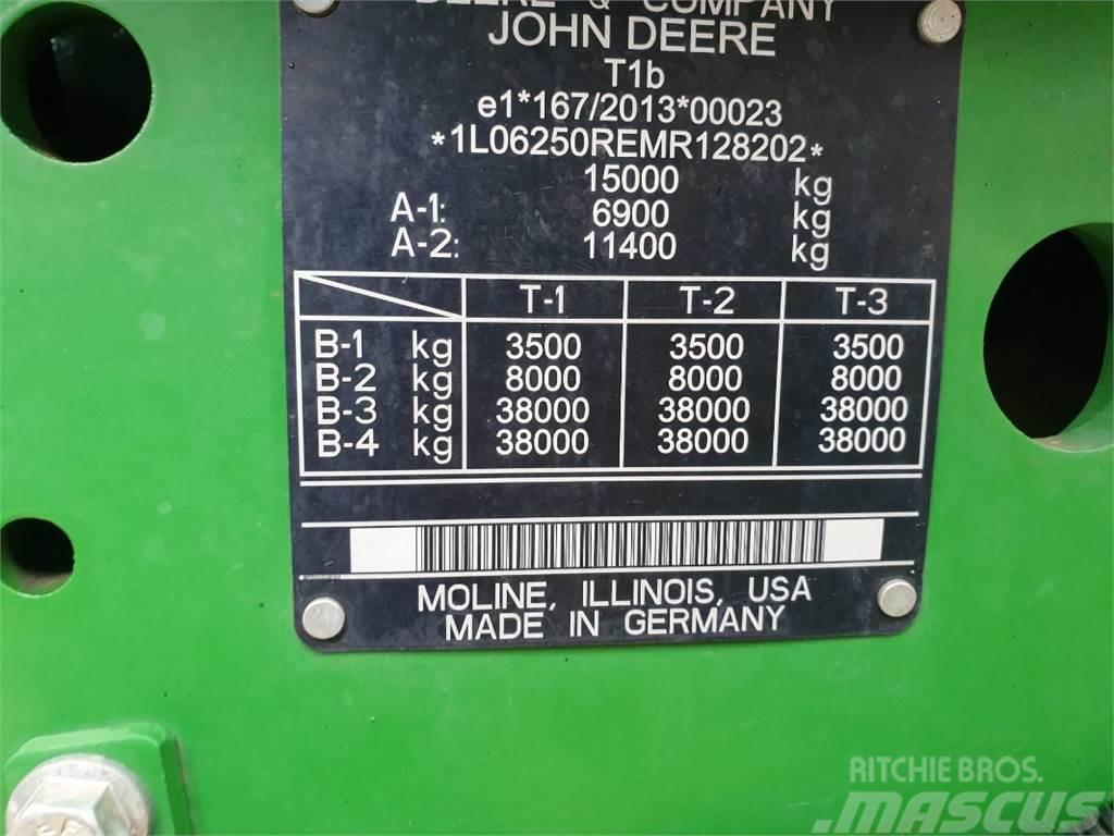 John Deere 6250R Tractoare