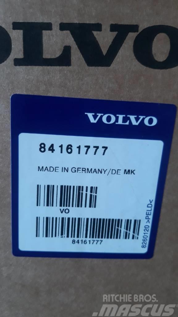 Volvo SEAT BELT KIT 84161777 Cabine si interior