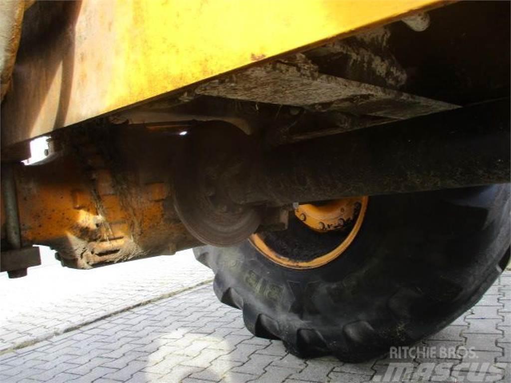 Liebherr 538 Incarcator pe pneuri