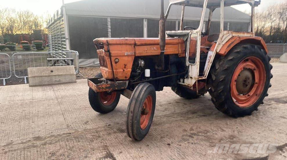 Fiat 670 Tractors