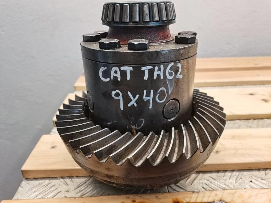 CAT TH 82 main gearbox 9X40 Clark-Hurth} Axe