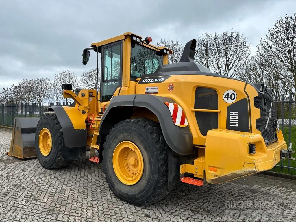 Volvo L110H year 2021 with 3900 hours many options Incarcator pe pneuri