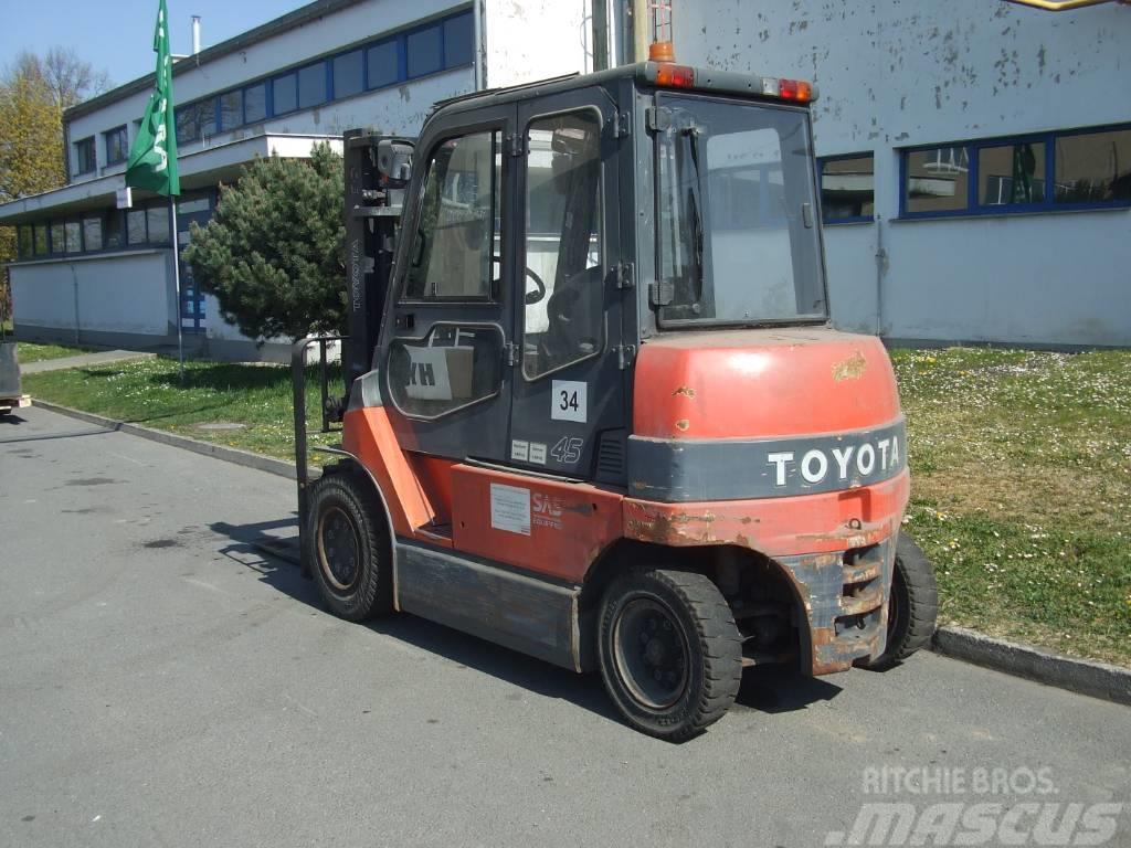 Toyota 7FBMF45 Stivuitor electric