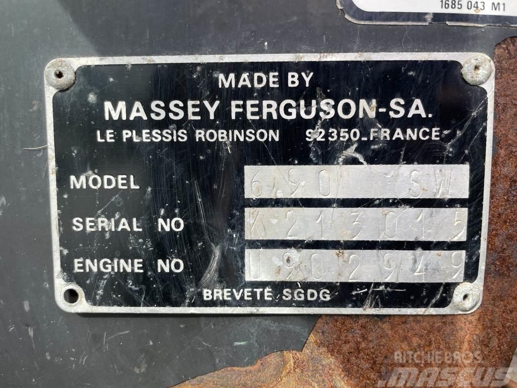 Massey Ferguson 690 Tractoare