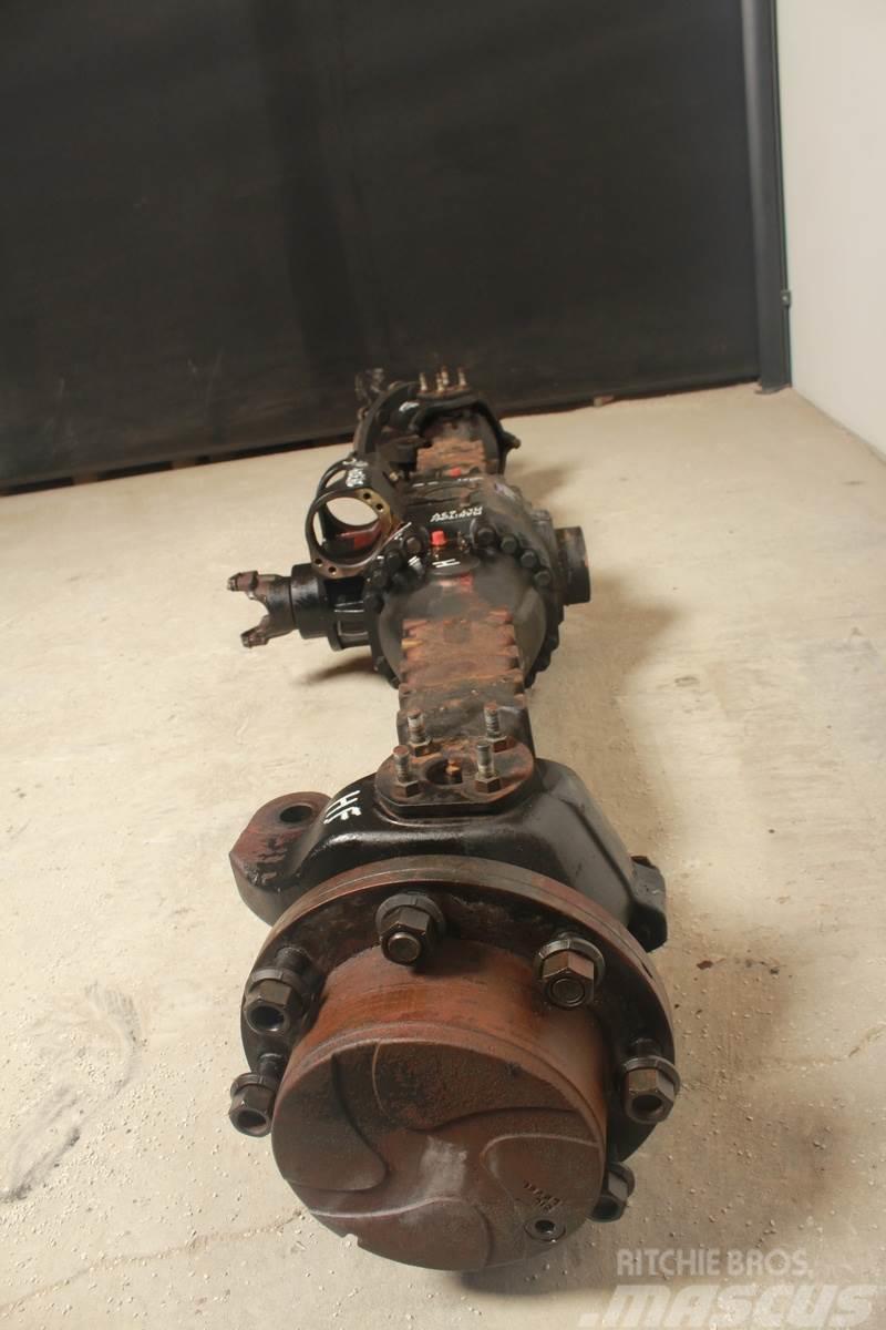 Manitou MLT634 Disassembled front axle Transmisie