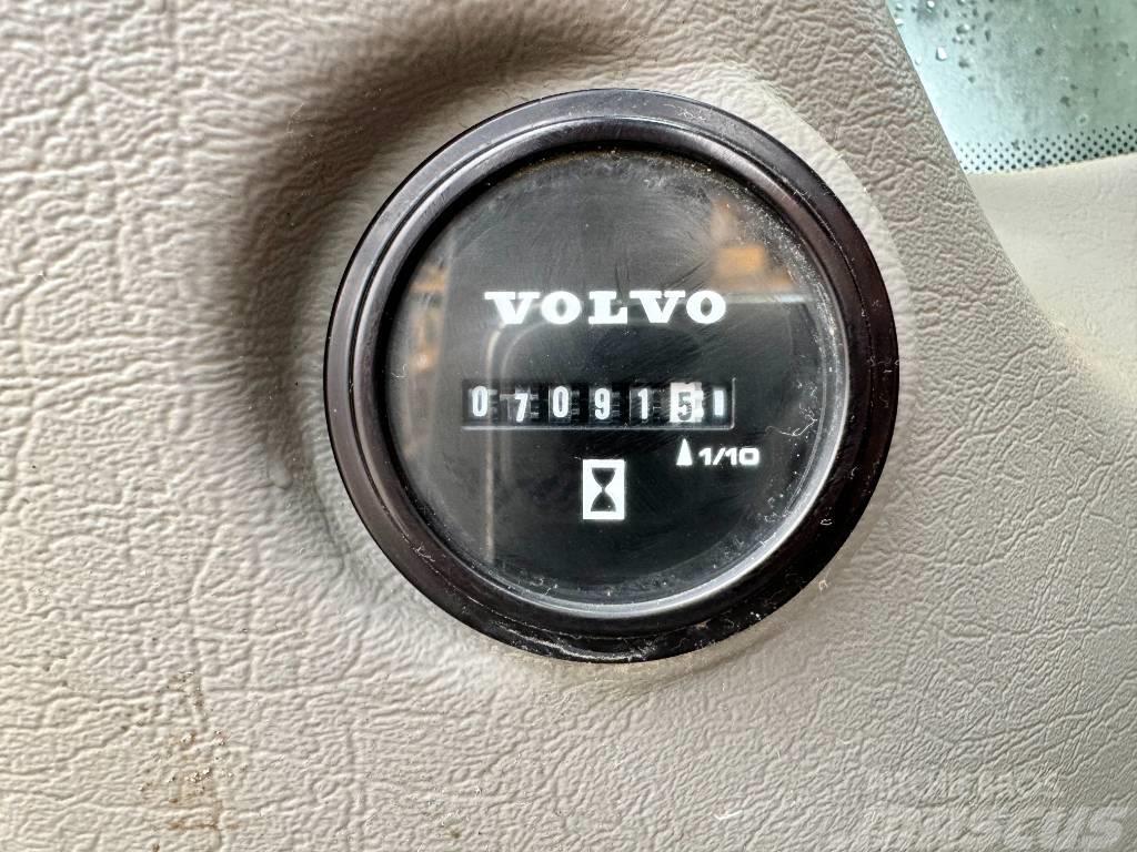 Volvo EW140D Excellent Condition / Low Hours / CE Excavatoare cu roti