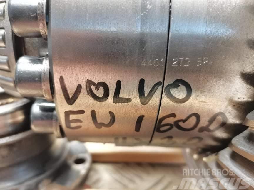 Volvo EW 160B {APL-B745 P4  front differential 11X30} Axe