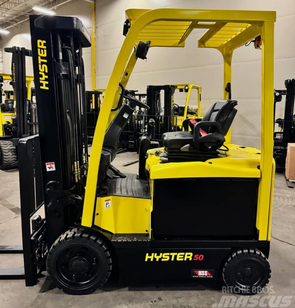 Hyster E 50 XN Stivuitor electric