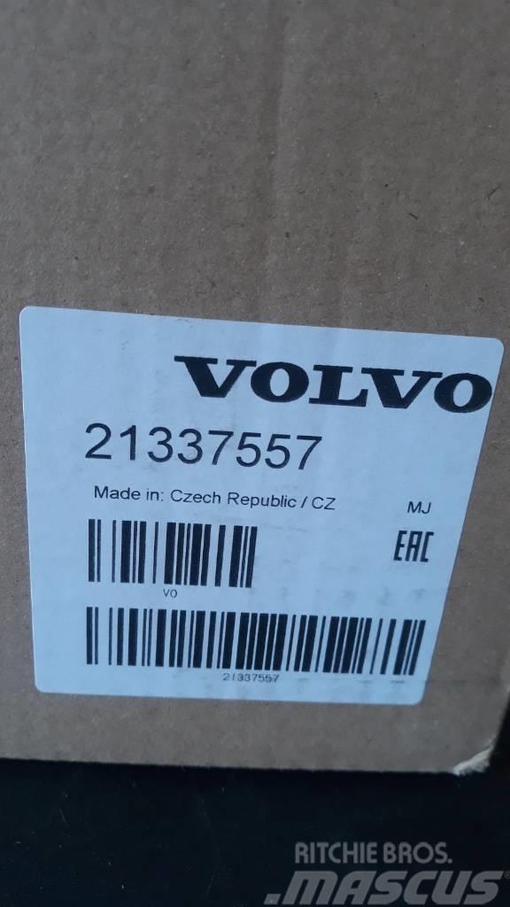Volvo AIR FILTER 21337557 Motoare