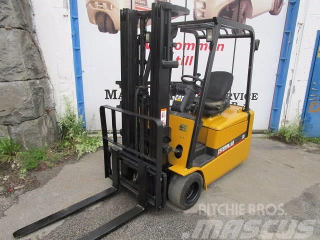 CAT EP 20 KT Stivuitor electric