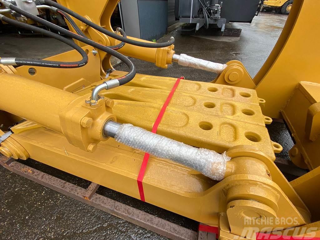 CAT D7R D7H 2 Cylinders Ripper (casting shanks) Alte componente