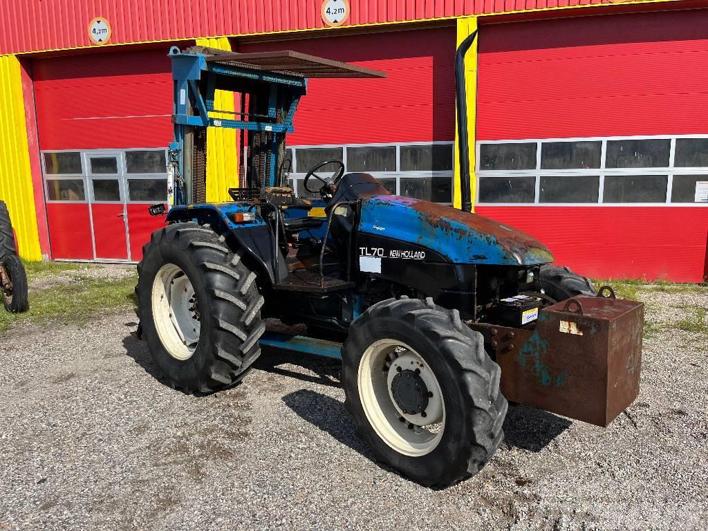 New Holland TL 70 Med Byggelift Tractoare