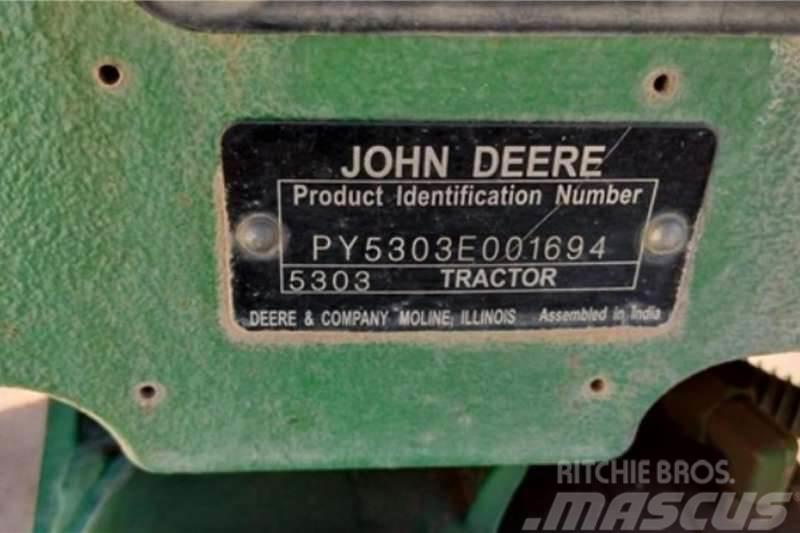 John Deere 5303 Tractoare