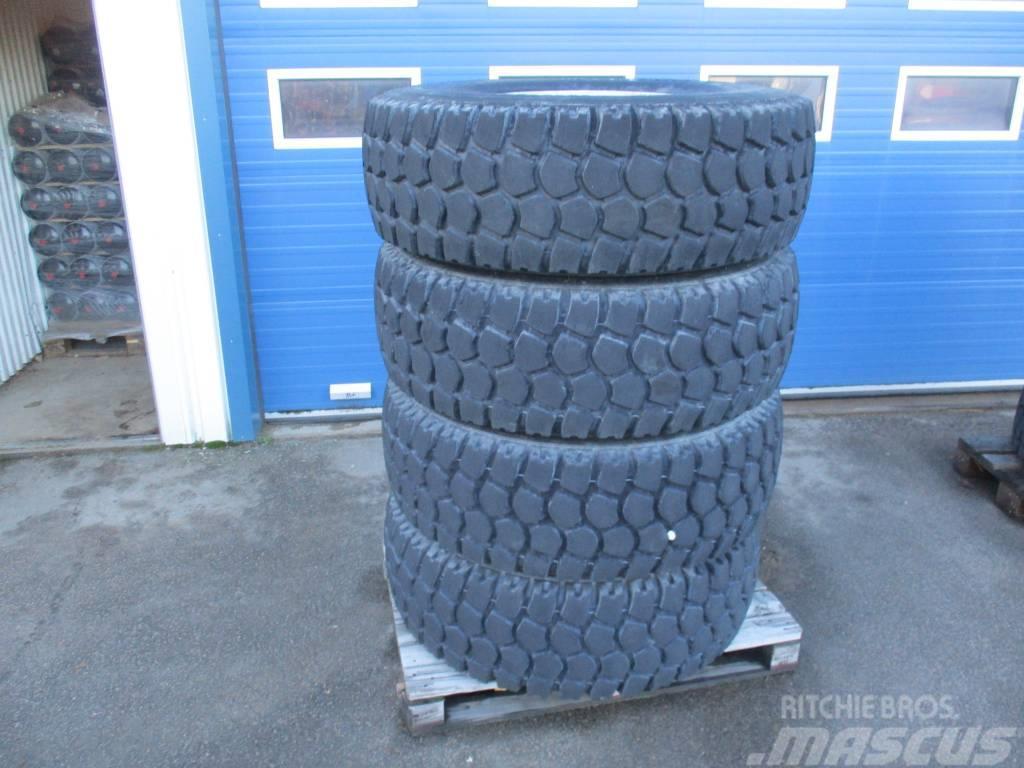  Continental/Michelin 395/85R20 Anvelope, roti si jante