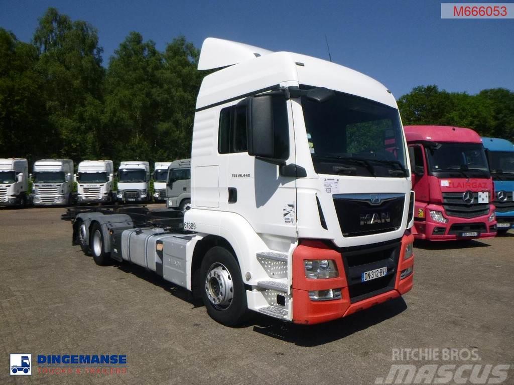 MAN TGS 26.440 6X2 Euro 6 container chassis 20 ft Camion cabina sasiu