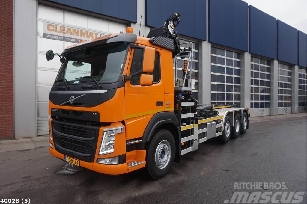Volvo FM 420 8x2 HMF 28 ton/meter laadkraan Camion cu carlig de ridicare