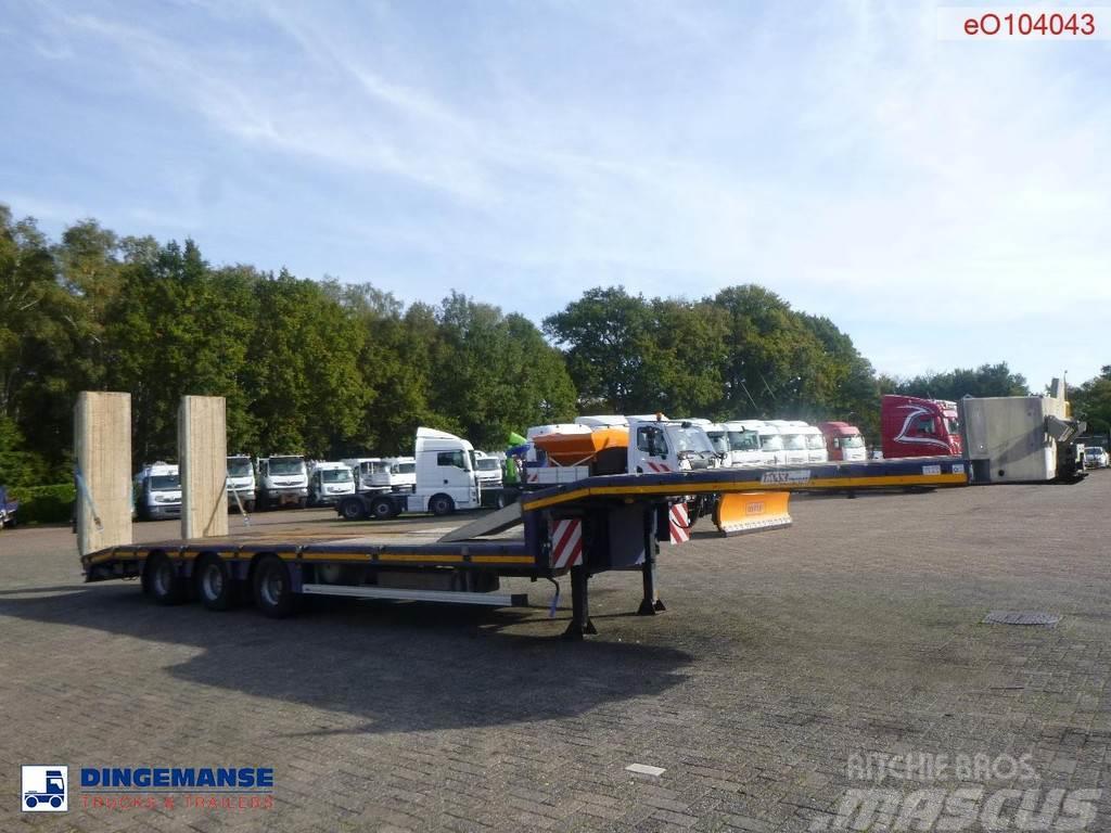 Faymonville 3-axle semi-lowbed trailer 50T + ramps Semi-remorca agabaritica
