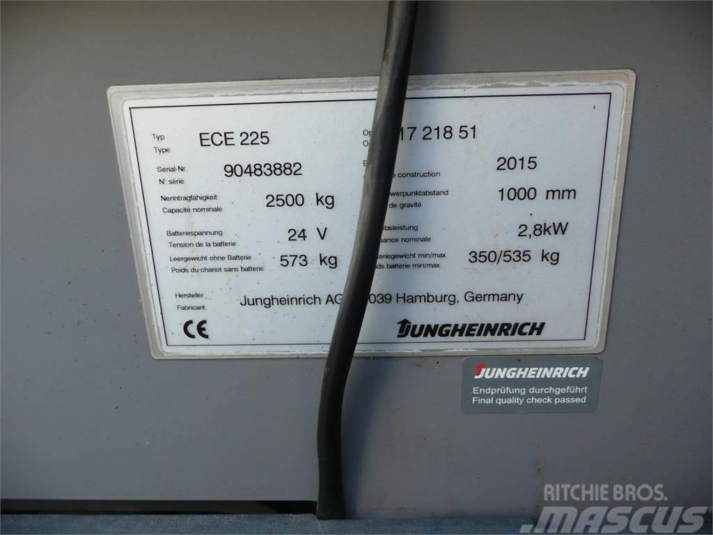 Jungheinrich ECE 225 2380x510mm Stivuitoare de micã inaltime pentu logistica
