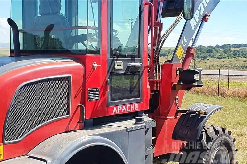 Apache Forklift and loader 1.5 TON Altele