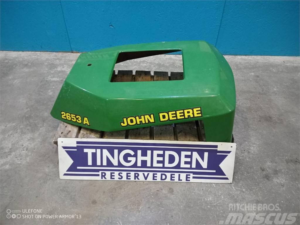 John Deere 2653A Motorhjelm AMT1652 Alte componente