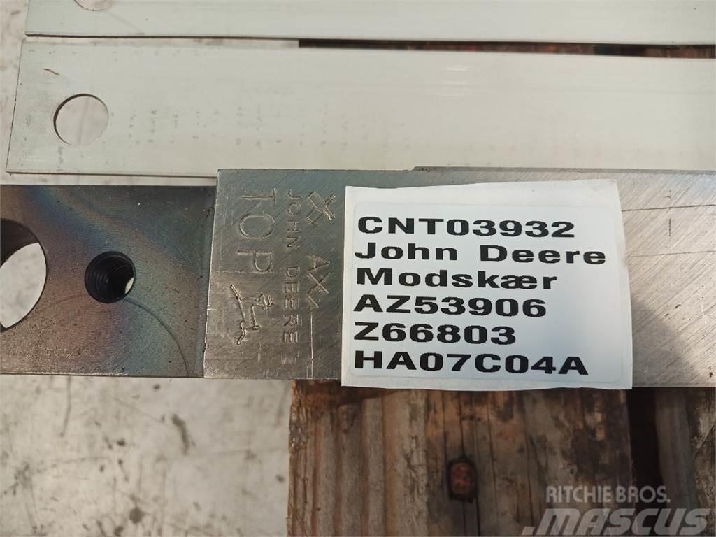 John Deere 7400 Accesorii pentru mașini de fân și furaje