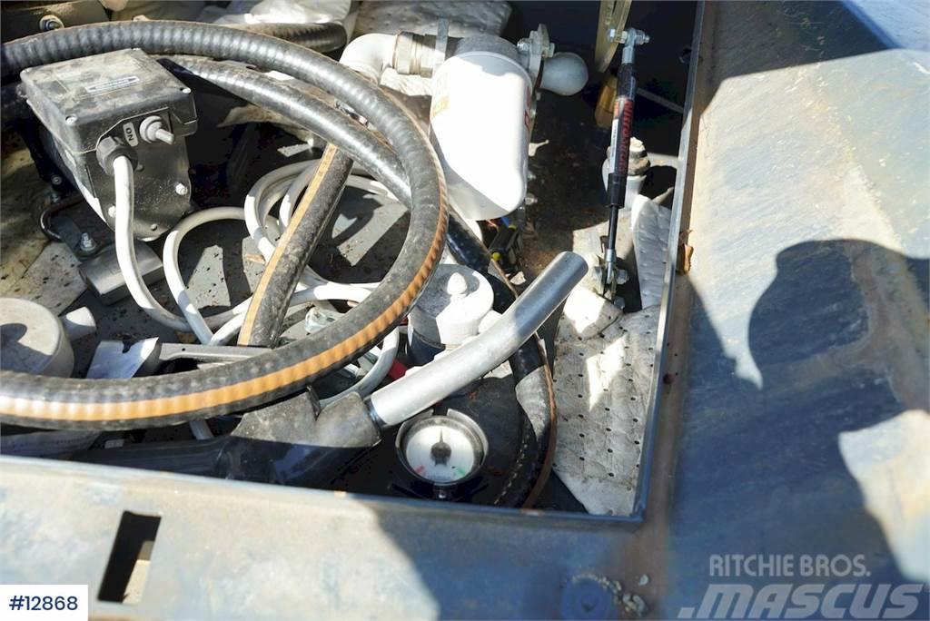 Hitachi ZX85 US-6 w/ 3 buckets, rotor tilt, diesel tank, c Excavatoare pe senile