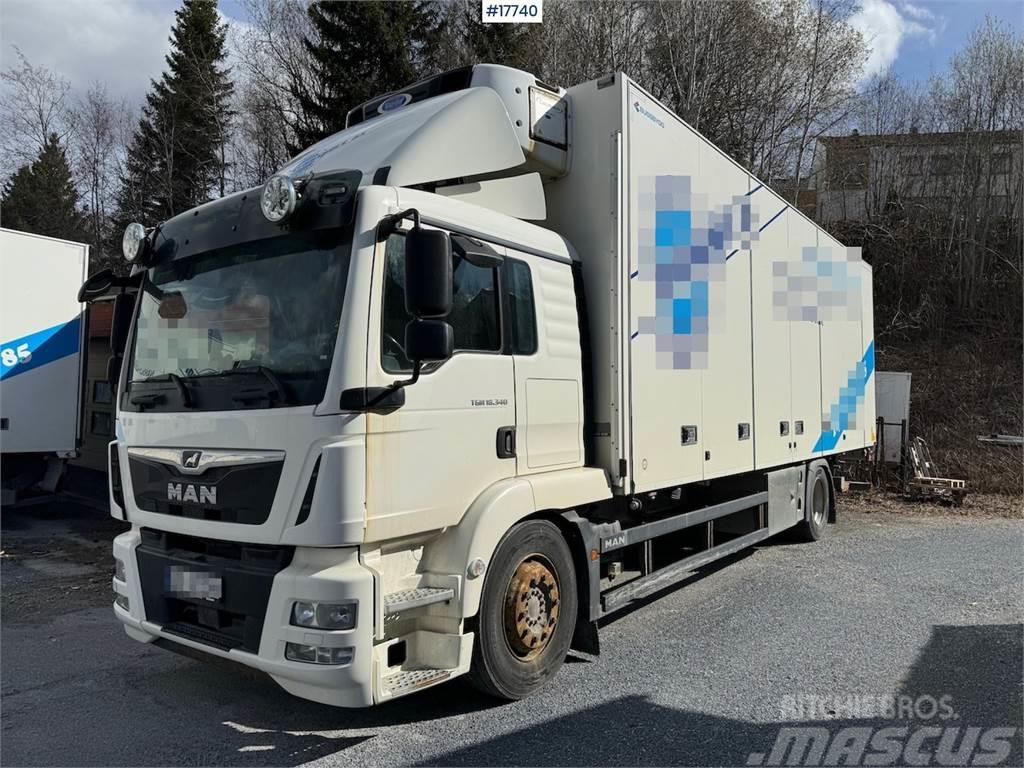 MAN TGM 18.340 4x2 box truck w/ Factory new engine. Fu Autocamioane