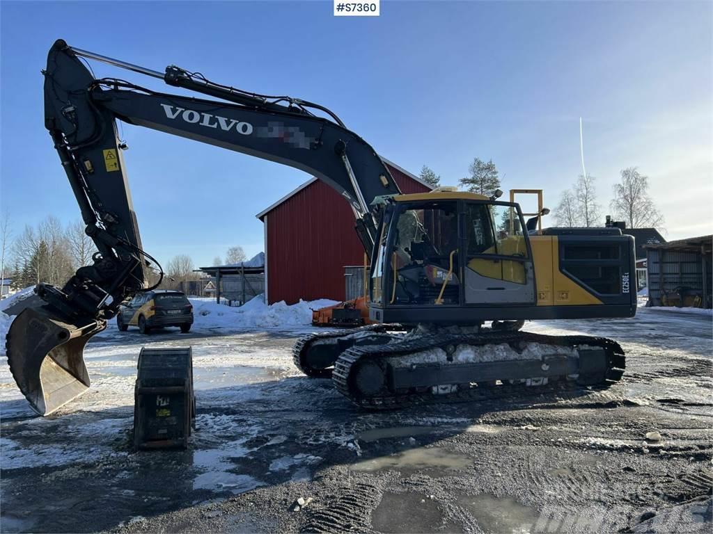 Volvo EC250 EL with machine control + bucket SEE VIDEO Excavatoare pe senile