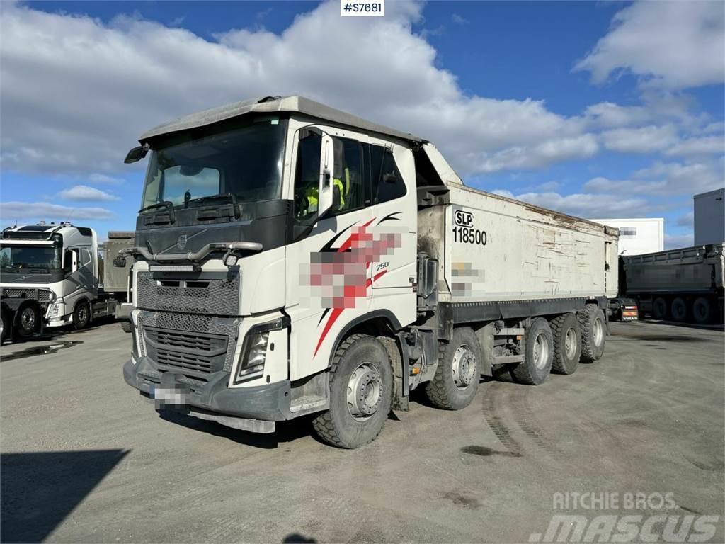 Volvo FH16 5-axle Mining truck with tipper SEE VIDEO Autobasculanta