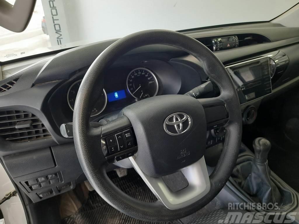 Toyota Hilux Cabina Doble GX Plus Utilitara