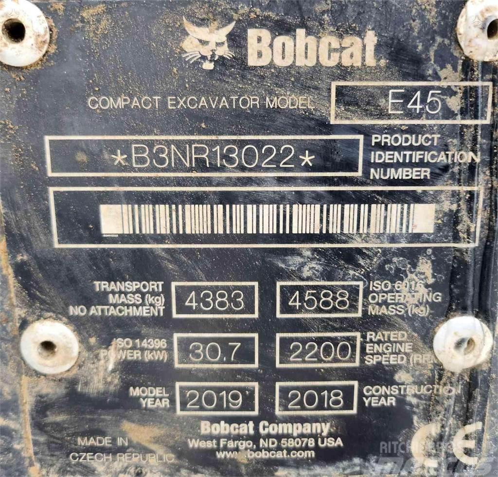 Bobcat E45 + 3 Buckets Excavatoare pe senile