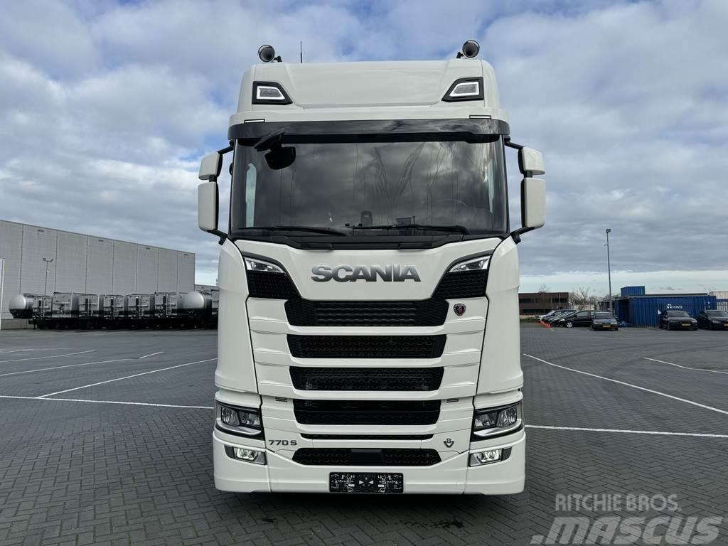 Scania 770S V8 NGS S770 NEW DASHBOARD, full air, retarder Autotractoare