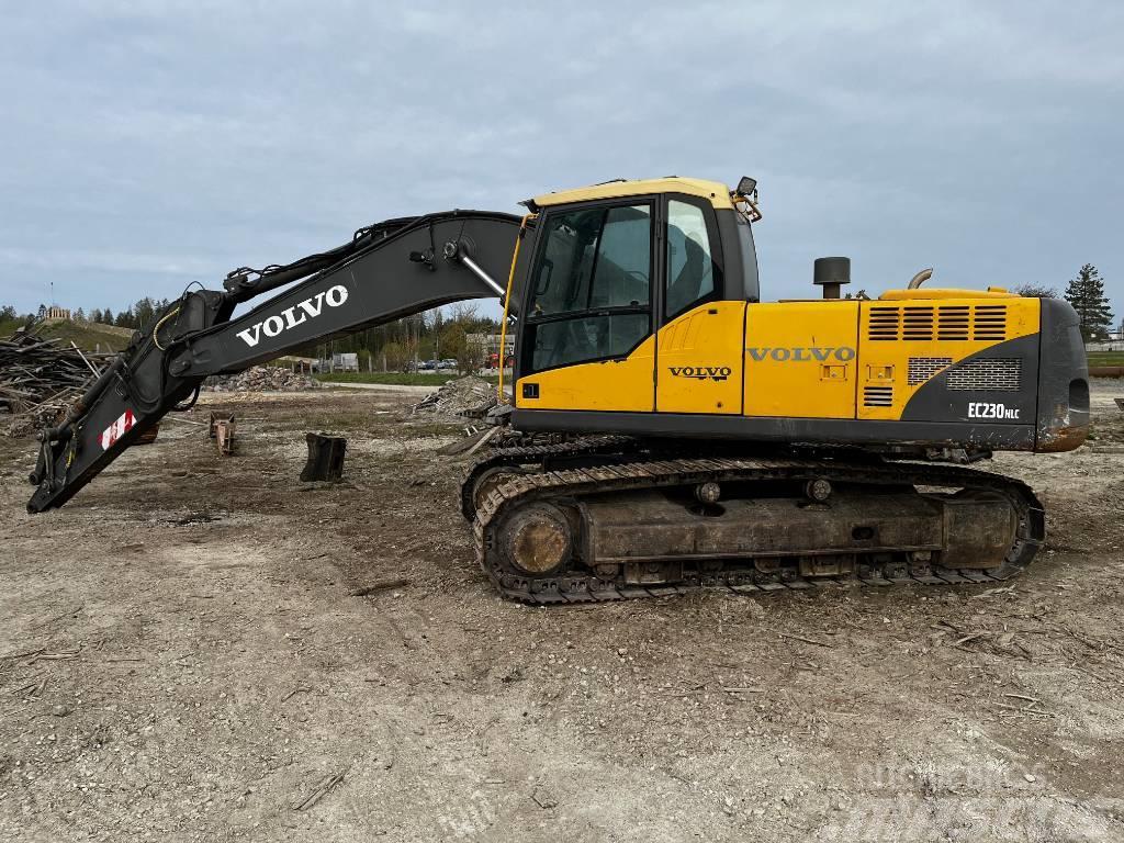 Volvo EC 230 Crawler excavators