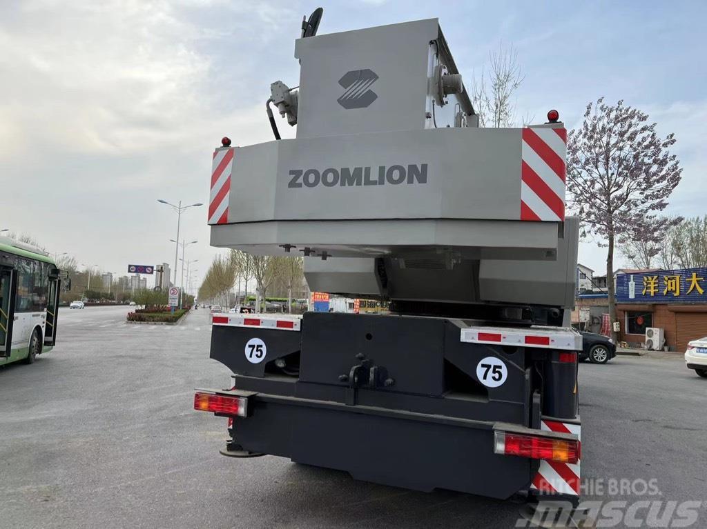 Zoomlion QY70V Macara pentru orice teren
