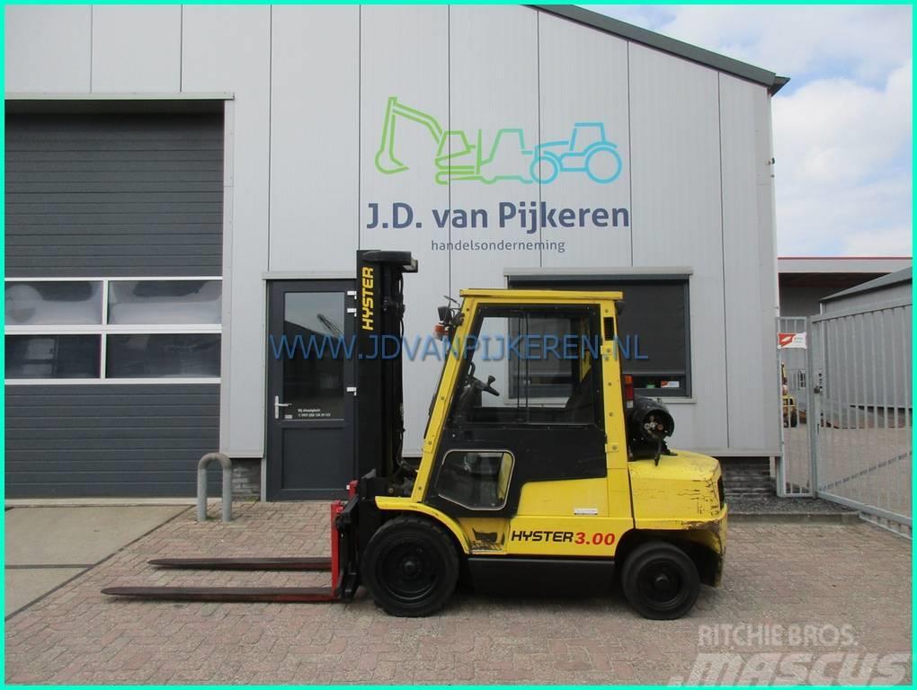 Hyster H3.00XM 3t cabine +sideshift Stivuitor GPL