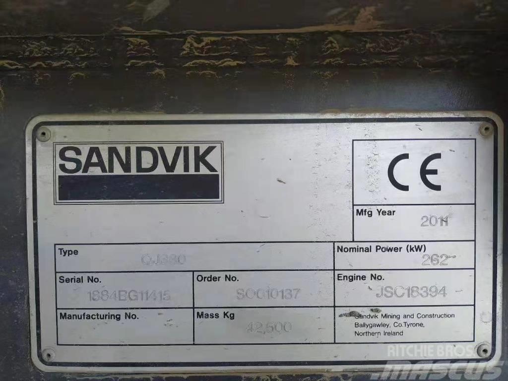 Sandvik QJ330 Concasoare mobile