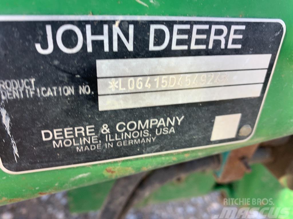 John Deere 6415 Tractoare