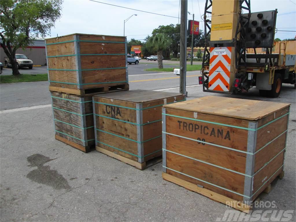  Shipping or Storage containers, boxes, wood crates Containere pentru depozitare
