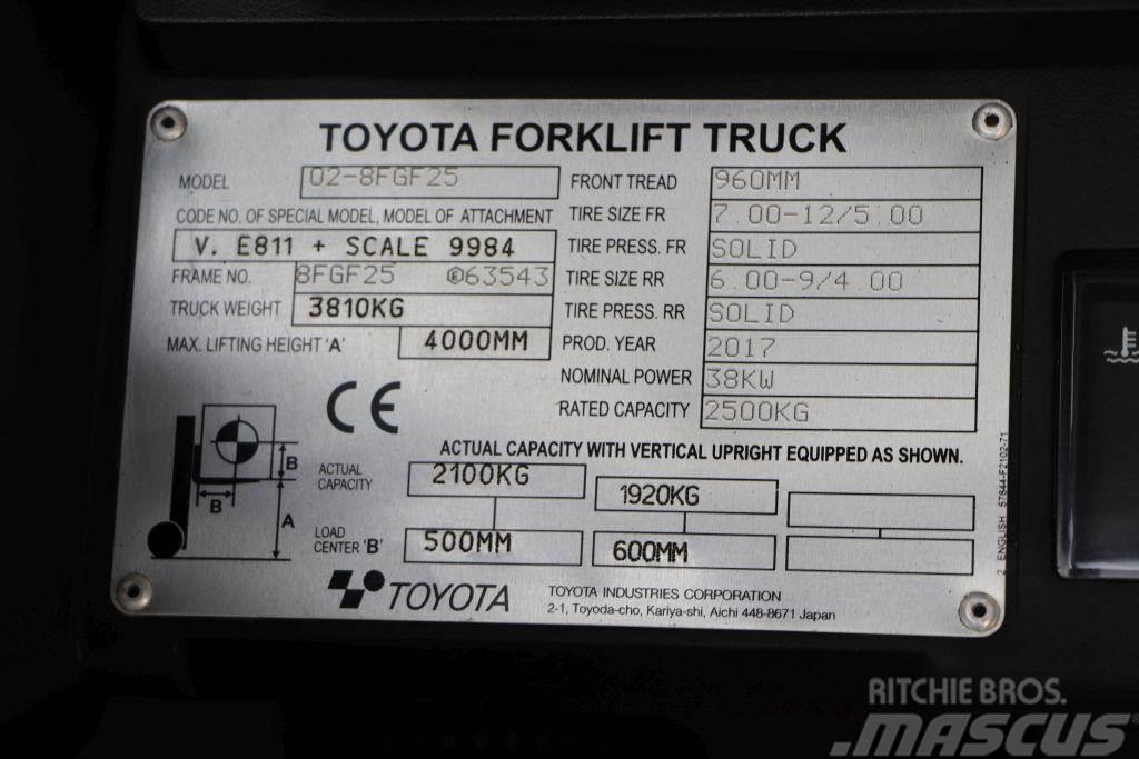 Toyota 02-8FGF25 Stivuitor GPL