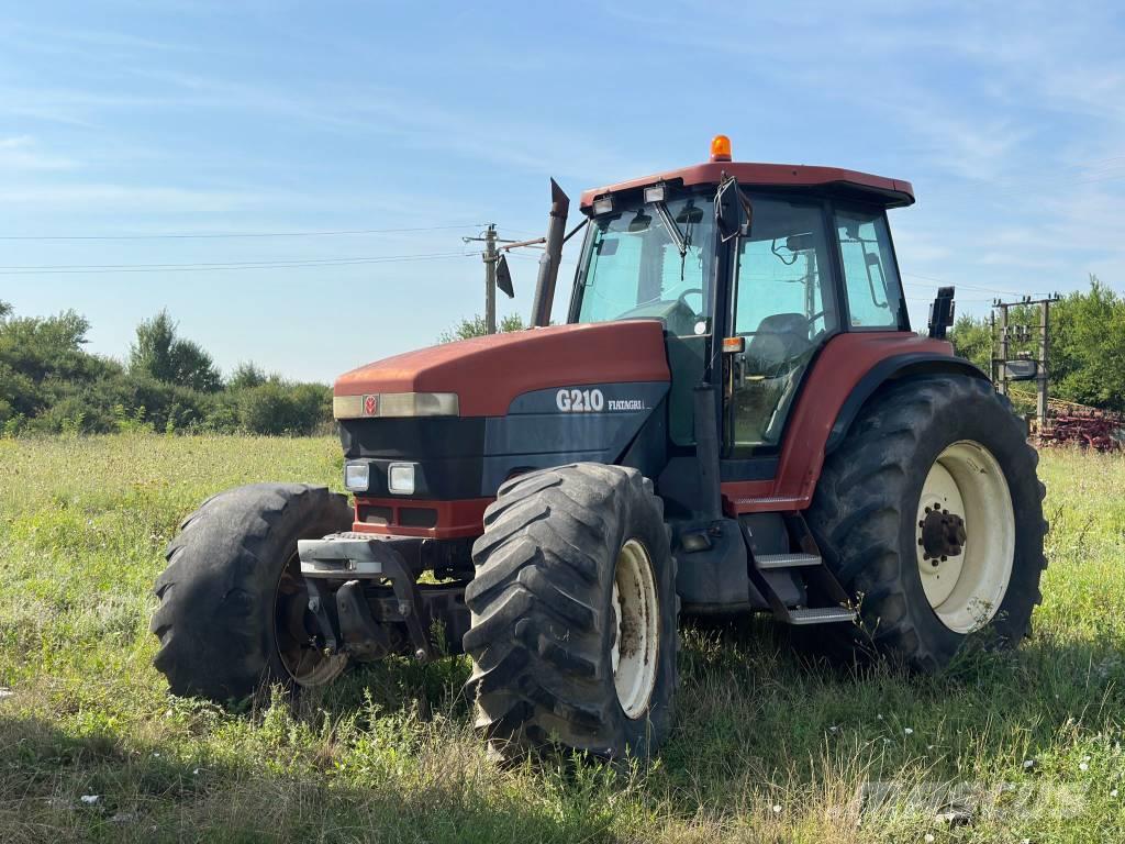 New Holland G 210 Tractors