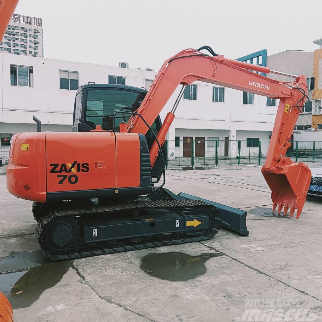 Hitachi ZX70-5A Excavatoare pe senile
