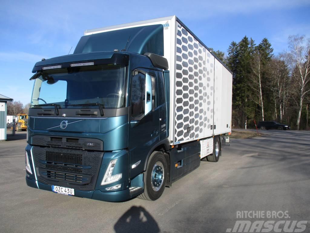 Volvo med Kylsskåp 2021 års OBS Miltal 1810 mil Fm 330 4 Camion cu control de temperatura