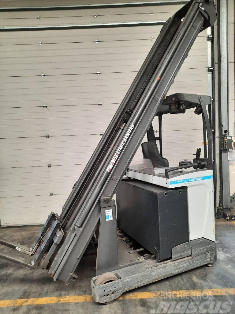 UniCarriers UHD160DTFVRF960 Stivuitor cu catarg retractabil