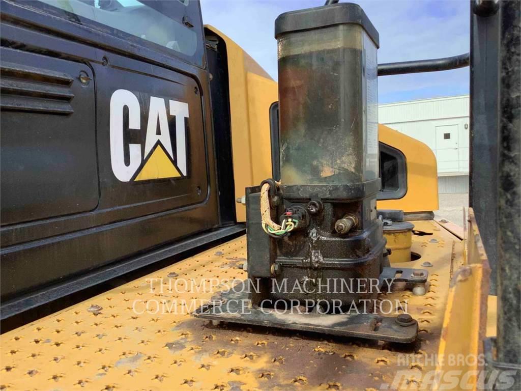 CAT 74504 Transportoare articulate